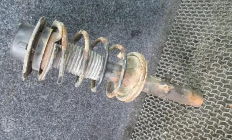 علائم خرابی کمک فنر ماشین